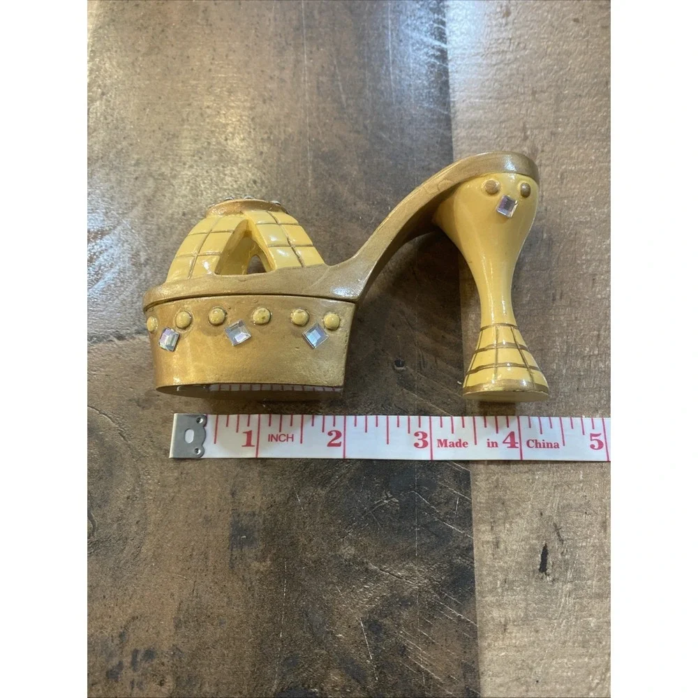 Embellished High Heel Platform Shoe Jewelry‎ Box Gold Metallic